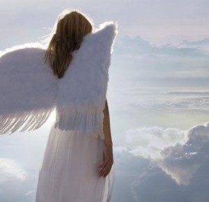 Ще бъдеш в бяло – с вейка от маслина  и като ангел в бяло облекло…